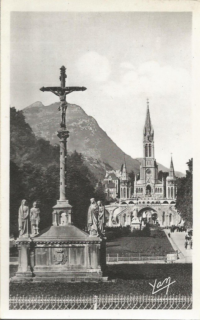 Lourdes (1955).jpg