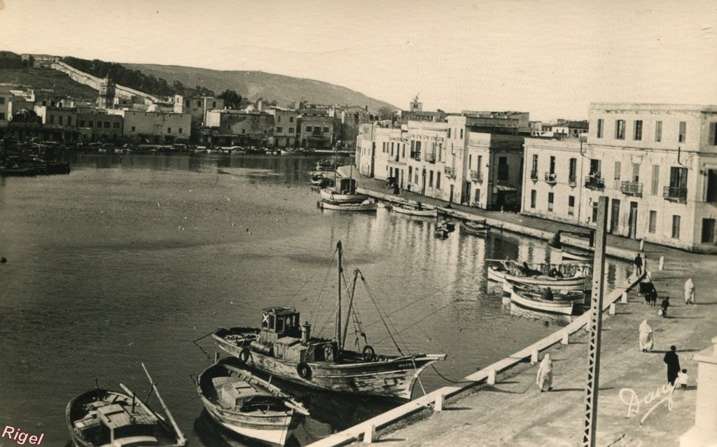 99-Tunisie - Bizerte - Un coin du Vieux-Port - 159 Dany.jpg